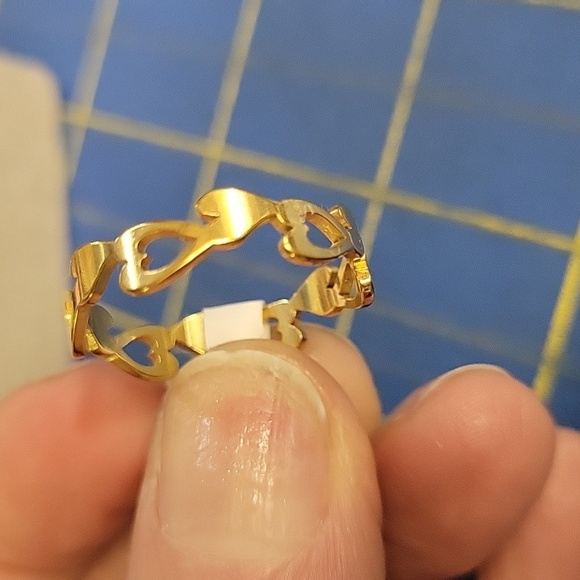 Heart Band Gold-Tone Stainless Steel Ring Size 10 - Picture 3 of 5